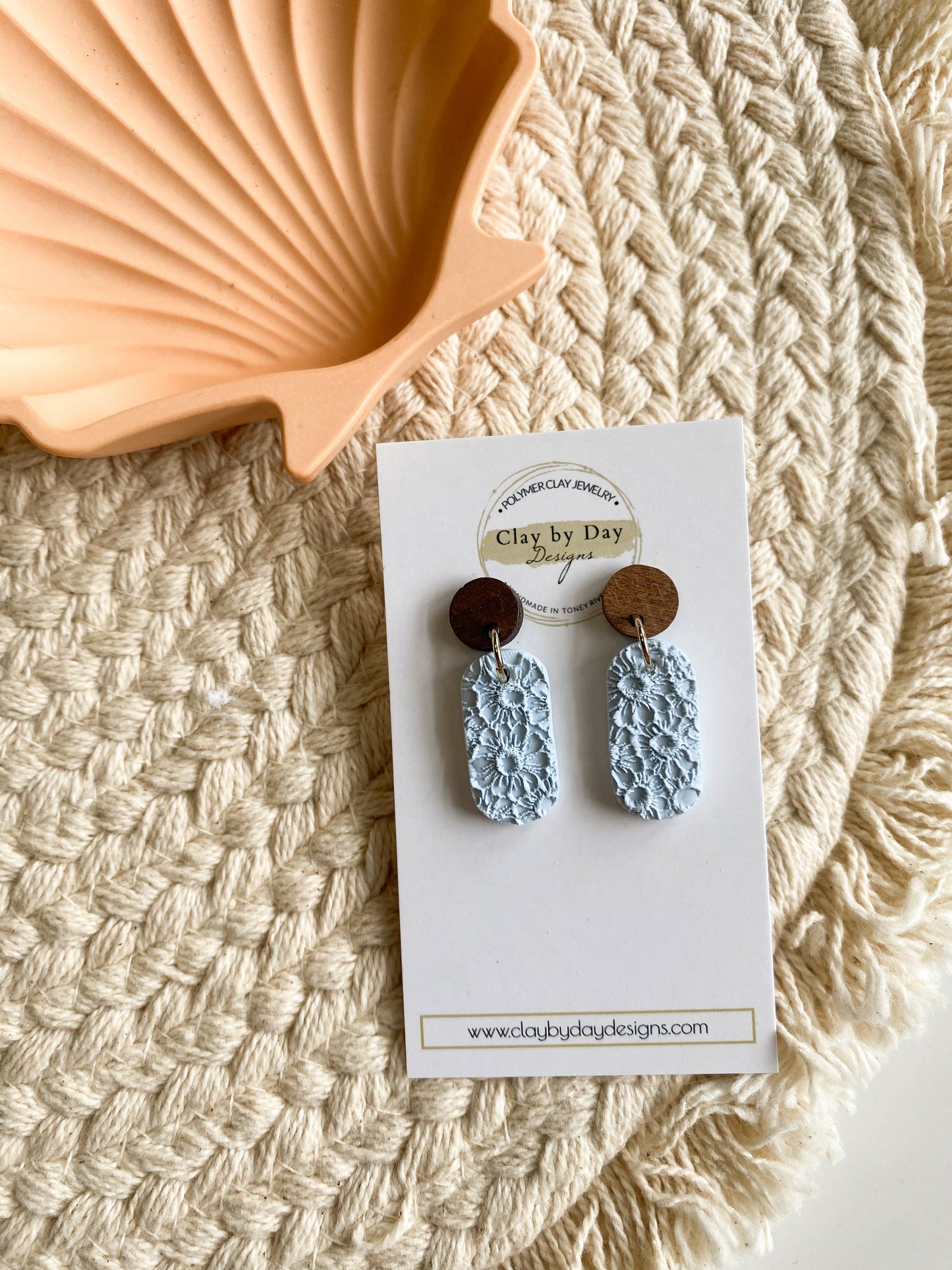 Blue Dangle