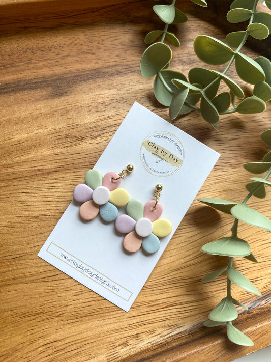 Pastel Daisies