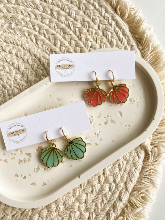 Translucent Shell Huggies