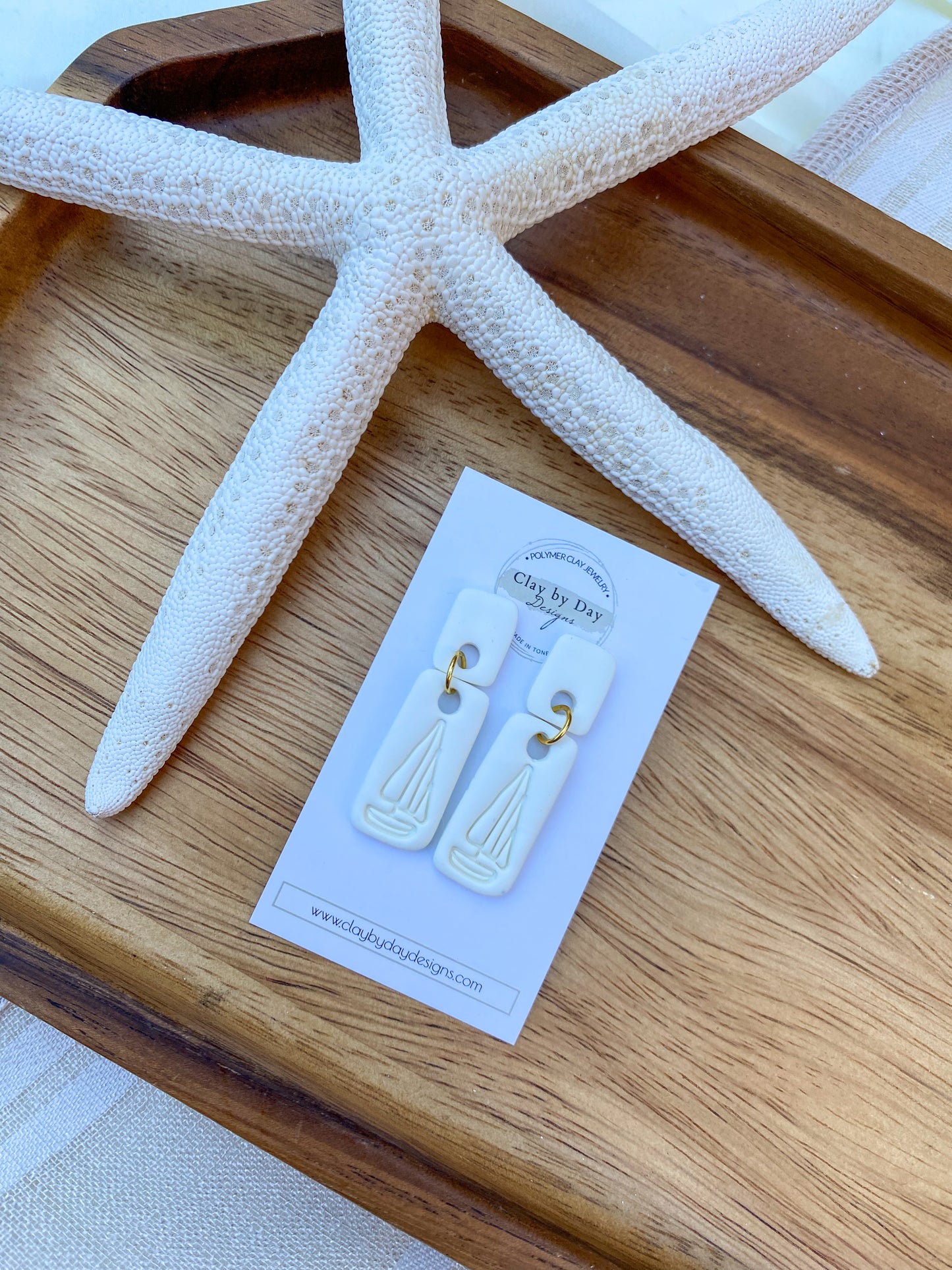 Sailboat - butter yellow