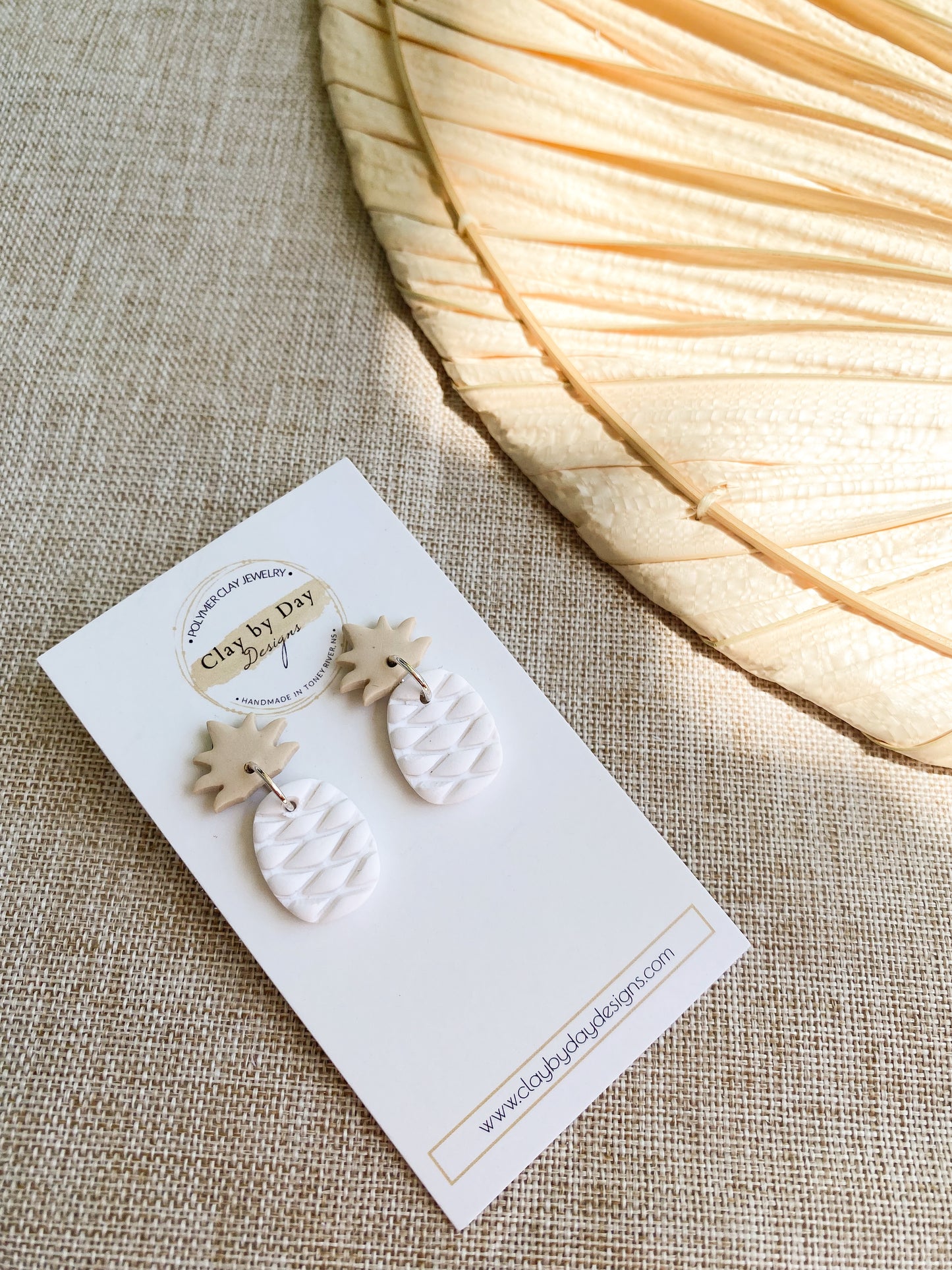 Pineapple Dangle Earring