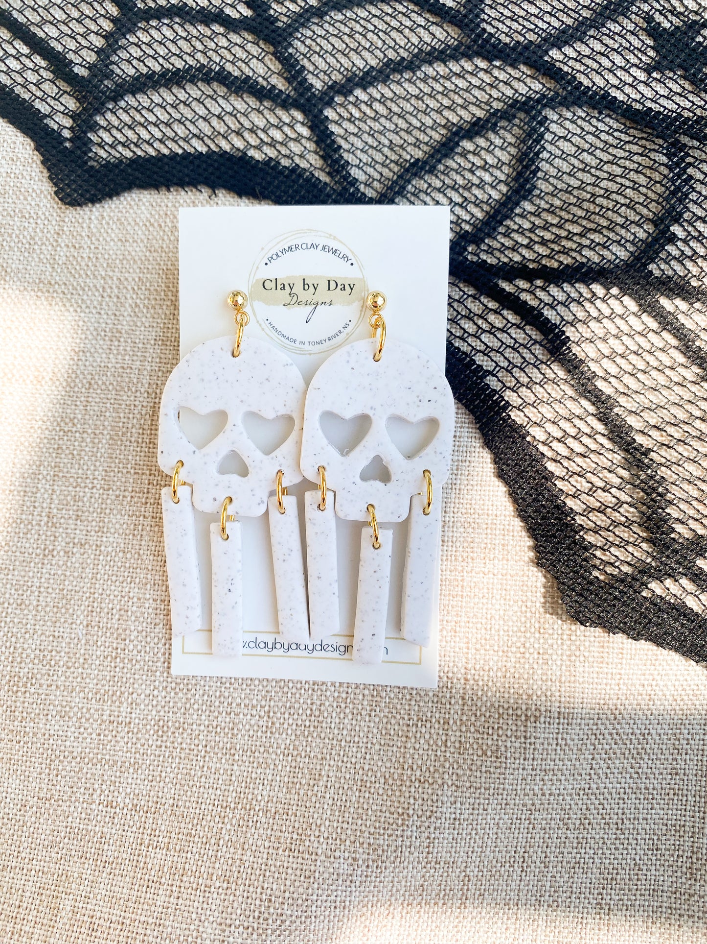 Skull Dangle Earring