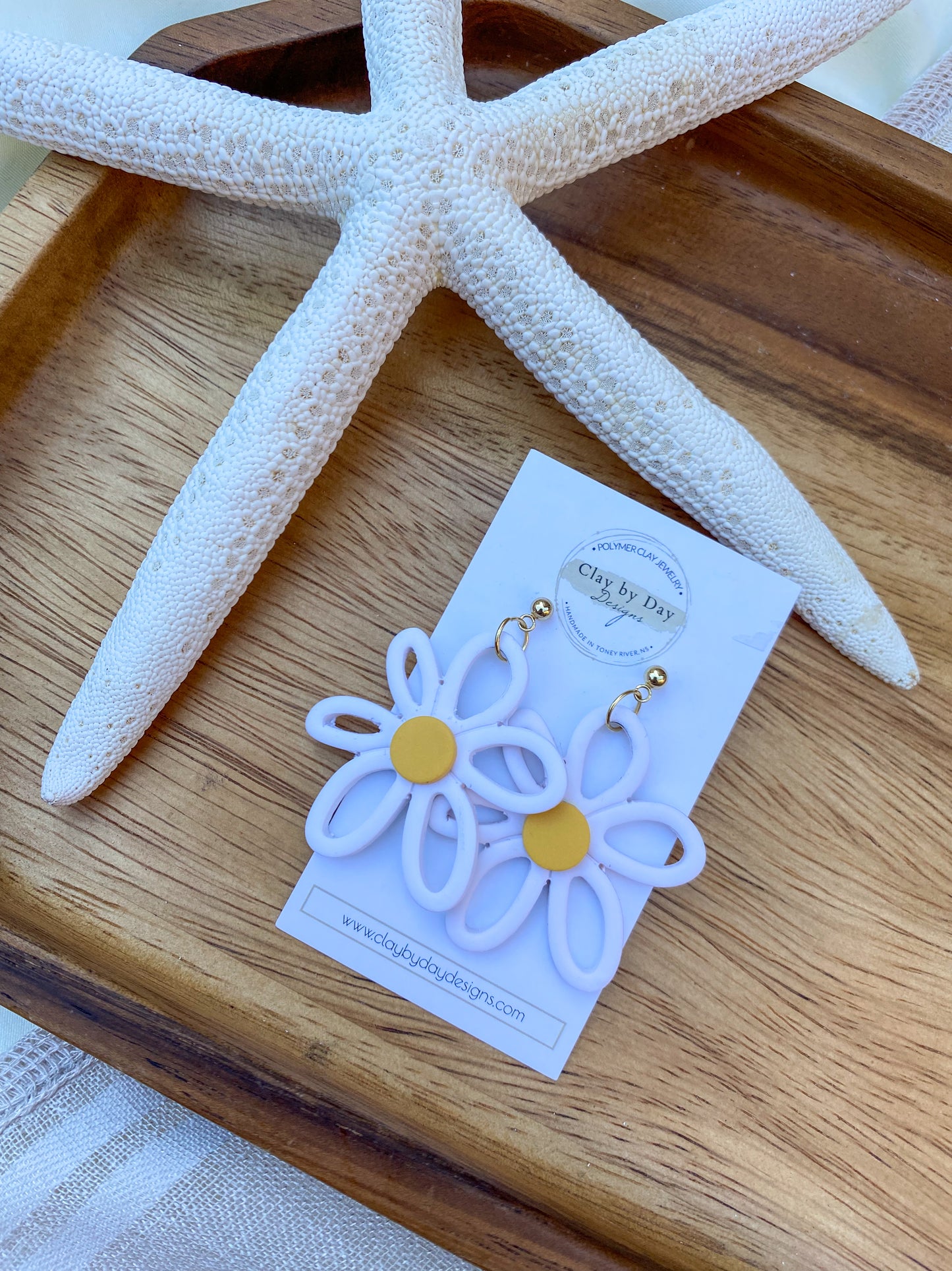 Large Daisy