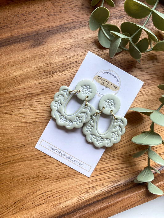 Floral Vintage Dangle